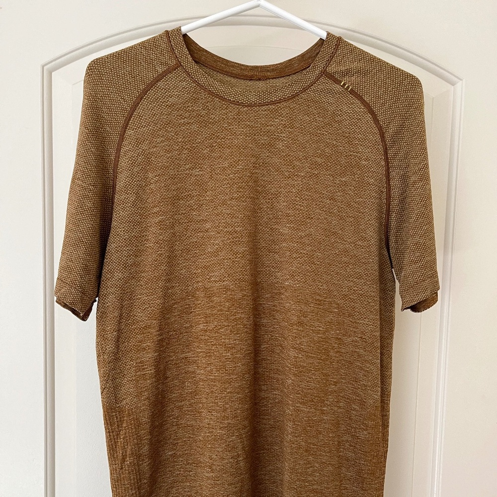 Lululemon Metal Vent Tech Short Sleeve Shirt - S